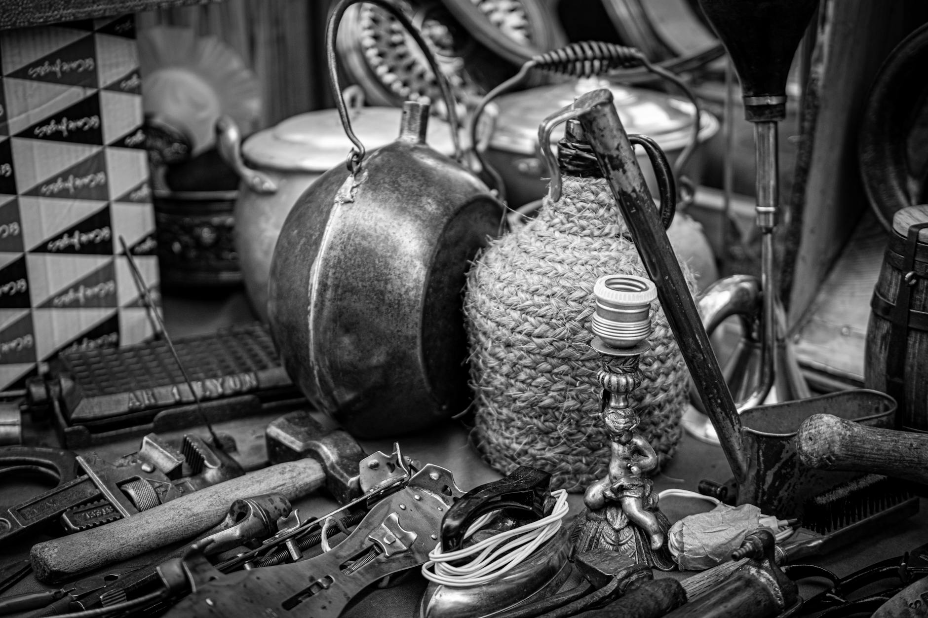 Altes Werkzeug verkaufen – Vintage-Werkzeug auf einem Flohmarkt